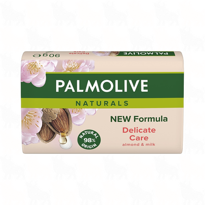 Palmolive Naturals Delicate Care (Almond & Milk) Bar Soap | 90g | 4 Pack